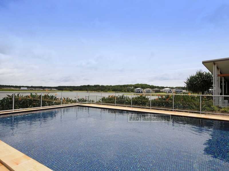 3 Azure Way “Cova Resort”, Hope Island QLD 4212