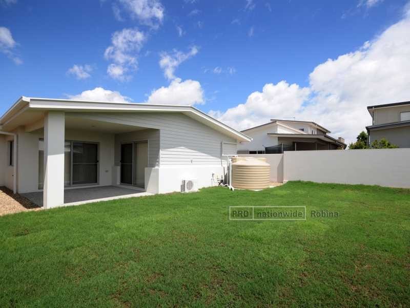 3 Azure Way “Cova Resort”, Hope Island QLD 4212