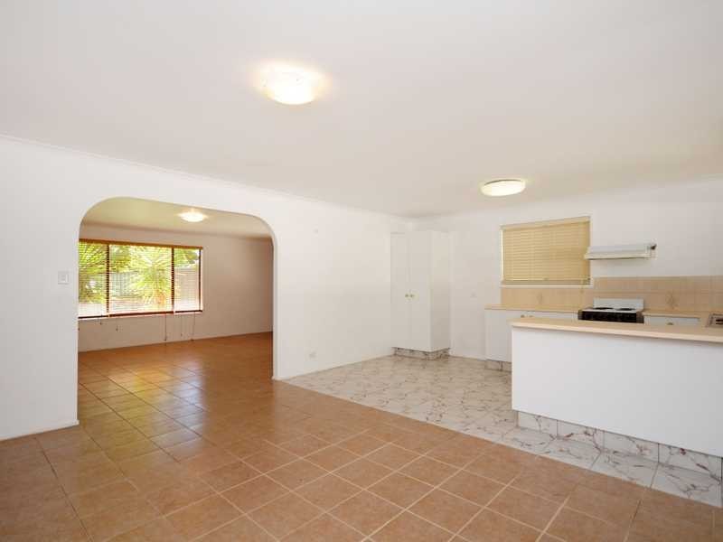 35 Meadow Brook Crescent, Merrimac QLD 4226