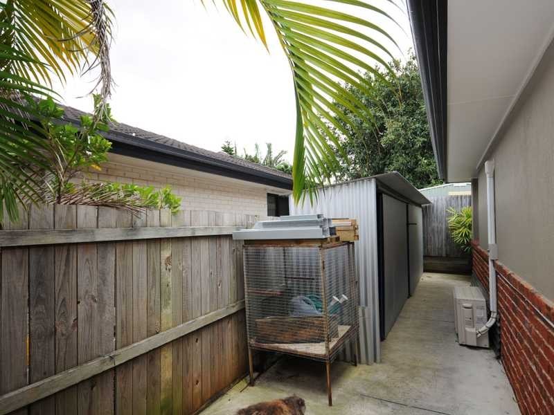 2 Outrigger Drive, Robina QLD 4226