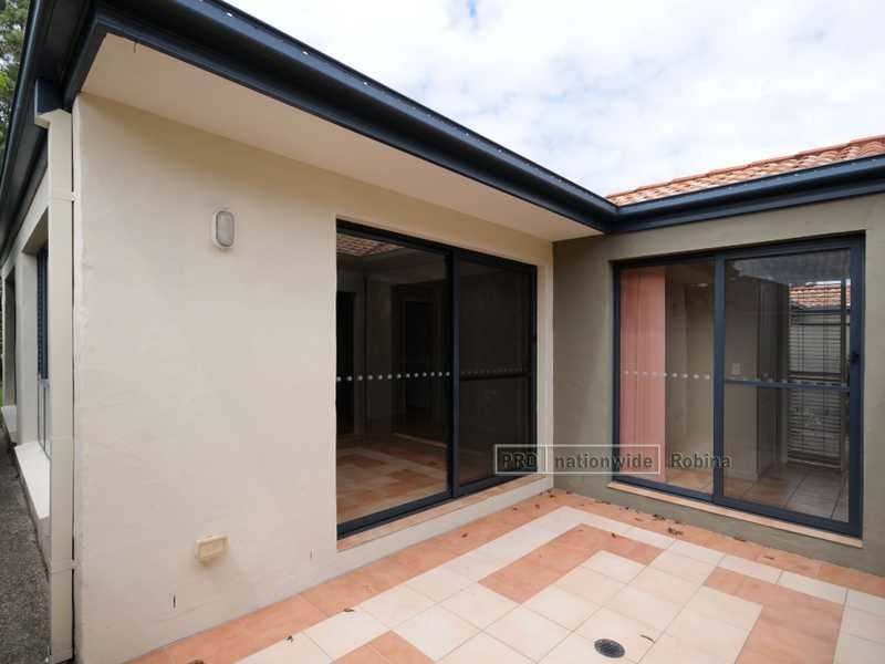 21 Inwood Circuit, Merrimac QLD 4226