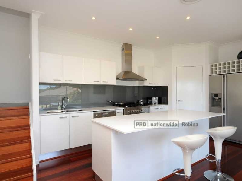 3 Camarillo Circuit, Reedy Creek QLD 4227