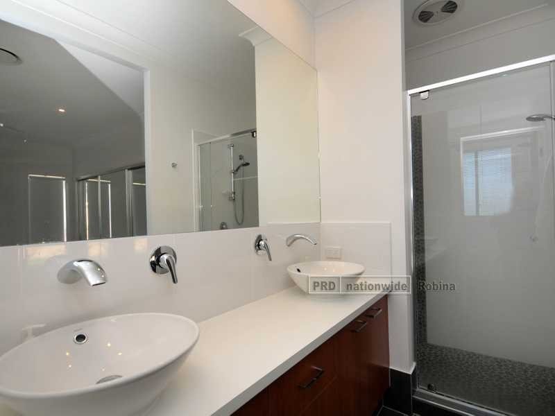 3 Camarillo Circuit, Reedy Creek QLD 4227