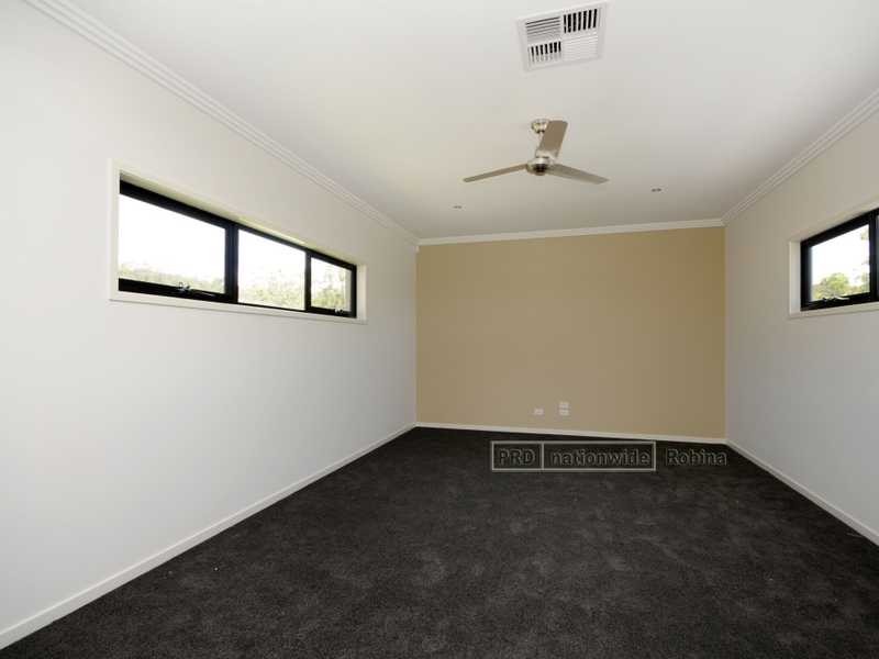 10 Perkins Close, Reedy Creek QLD 4227