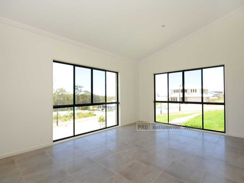 10 Perkins Close, Reedy Creek QLD 4227