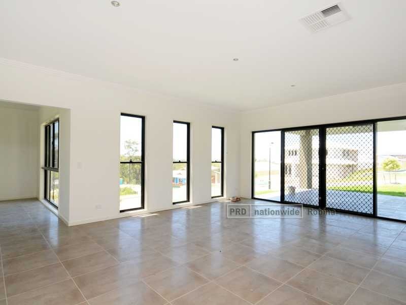 10 Perkins Close, Reedy Creek QLD 4227