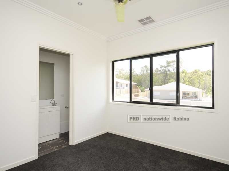 10 Perkins Close, Reedy Creek QLD 4227