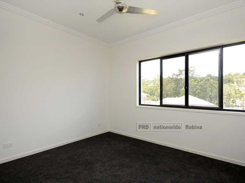10 Perkins Close, Reedy Creek QLD 4227