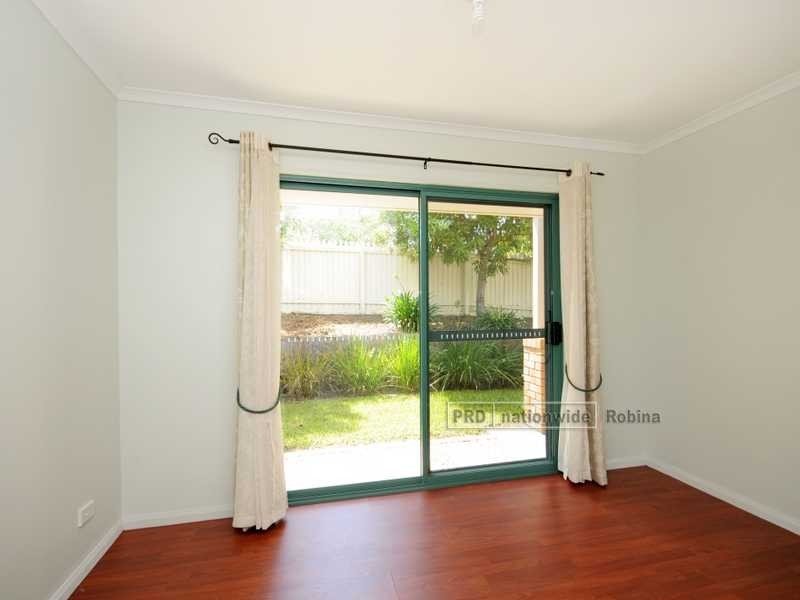 1 Priddeys Rd, Robina QLD 4226