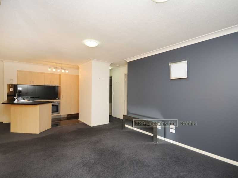 Unit 3/4 Acacia Avenue, Surfers Paradise QLD 4217