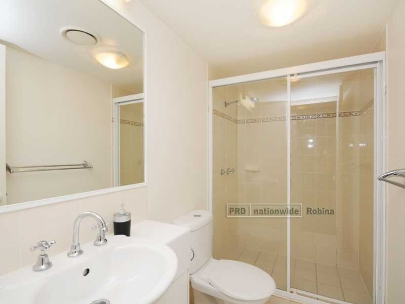 Unit 3/4 Acacia Avenue, Surfers Paradise QLD 4217