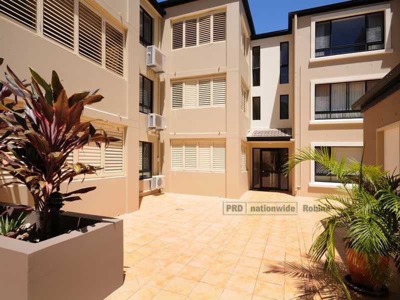 Unit 3/4 Acacia Avenue, Surfers Paradise QLD 4217