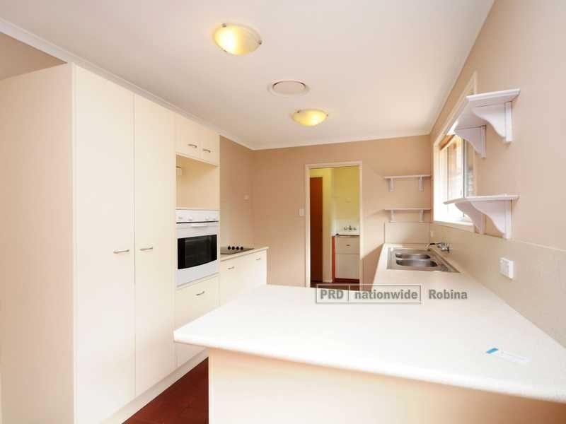 67 Surfers Avenue, Mermaid Waters QLD 4218