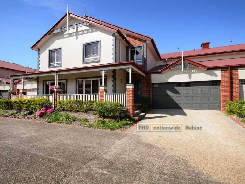 Unit 17/55 Paradise Springs Avenue, Robina QLD 4226