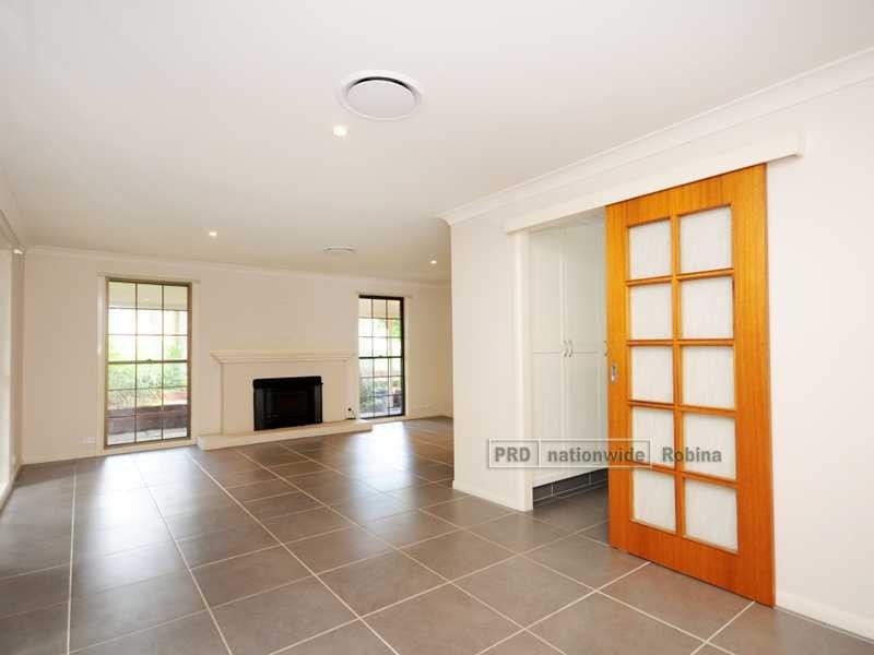 8 Appaloosa Court, Mudgeeraba QLD 4213