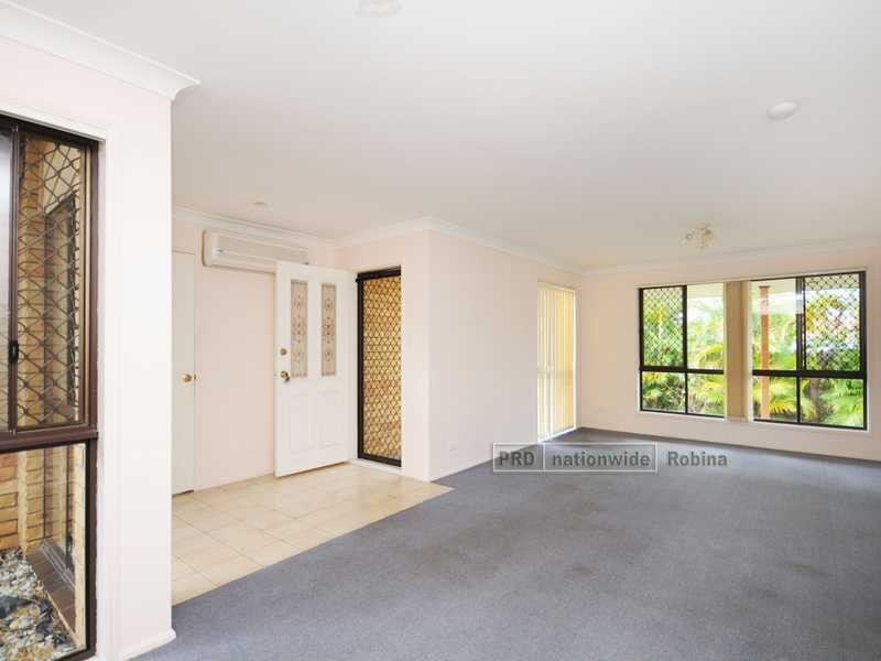 38 Glen Eagles Drive, Robina QLD 4226