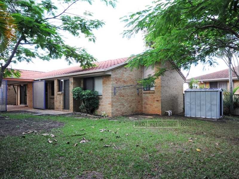 38 Glen Eagles Drive, Robina QLD 4226