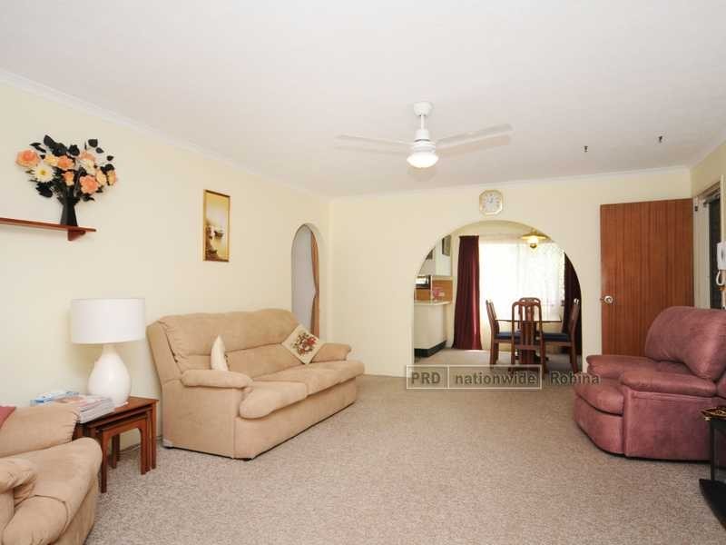 2/12 Rosewood Avenue, Broadbeach QLD 4218