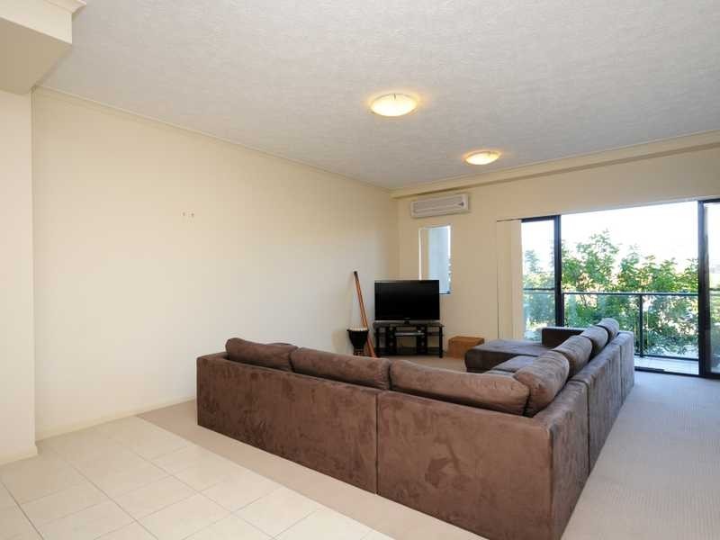 2/22 Tourangeau Crescent,, Varsity Lakes QLD 4227