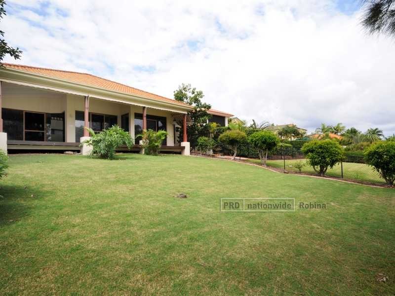 74 Concord Circuit, Robina QLD 4226