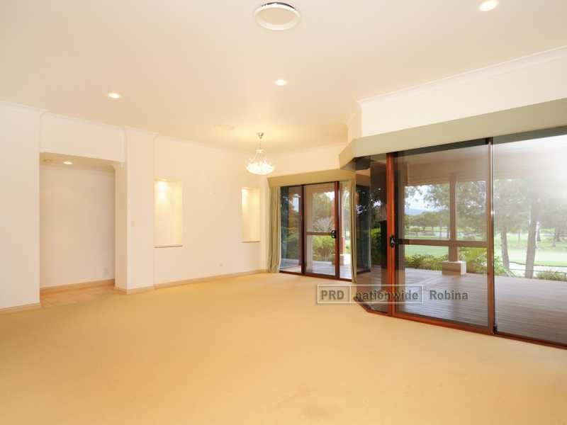 74 Concord Circuit, Robina QLD 4226