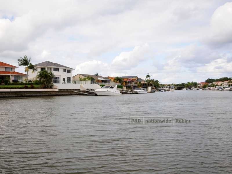 59 Limetree Parade, Runaway Bay QLD 4216