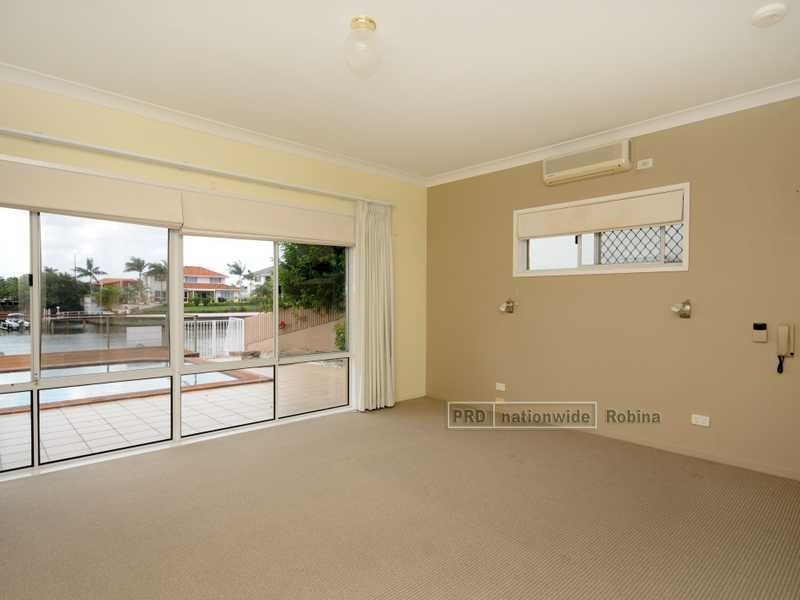 59 Limetree Parade, Runaway Bay QLD 4216