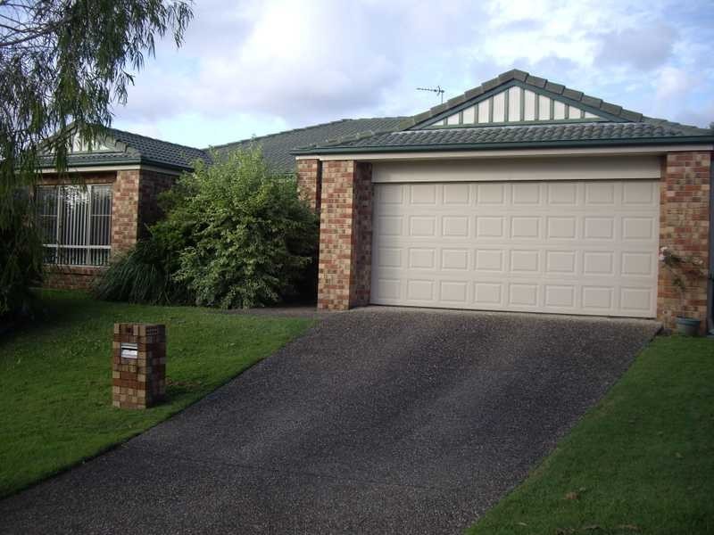 4 Cordata Court, Robina QLD 4226