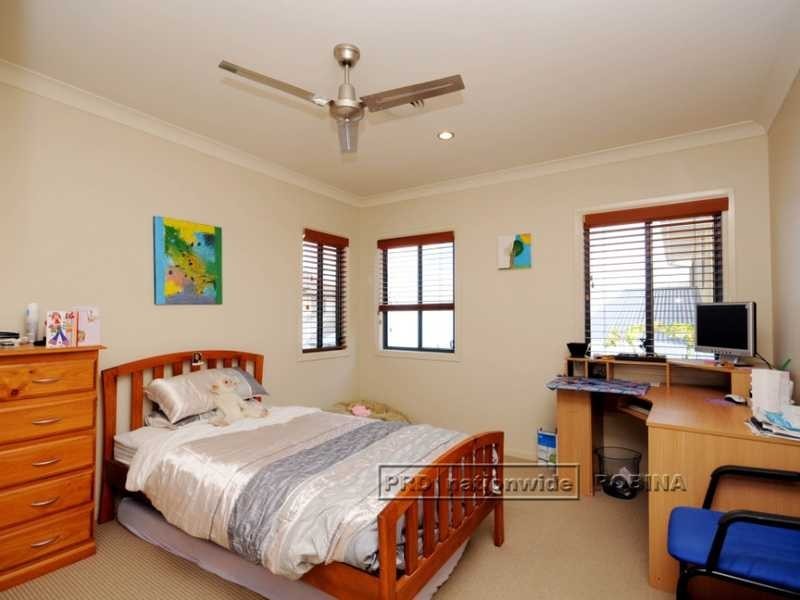 3 Rigel Court, Robina QLD 4226