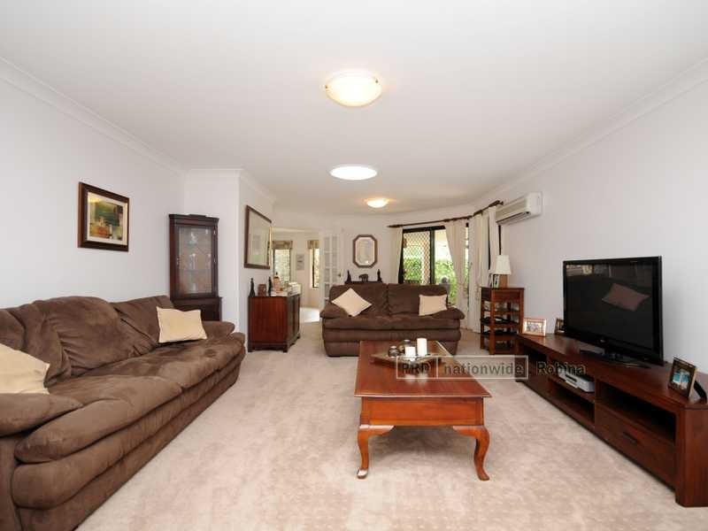 16 Wollemi Court, Reedy Creek QLD 4227