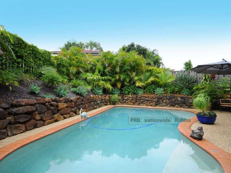 23 Wiltshire Drive, Mudgeeraba QLD 4213