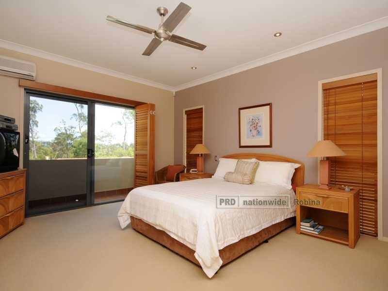 Unit 2/9 Kodiak Drive, Varsity Lakes QLD 4227