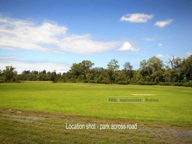 42 Treeline Circuit, Upper Coomera QLD 4209