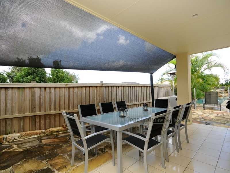 17 Gerona Circuit, Varsity Lakes QLD 4227