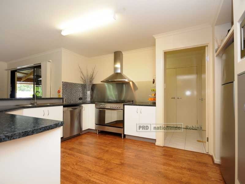 17 Observatory Drive, Reedy Creek QLD 4227