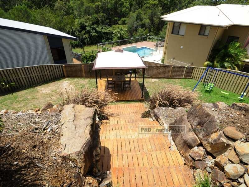 17 Observatory Drive, Reedy Creek QLD 4227