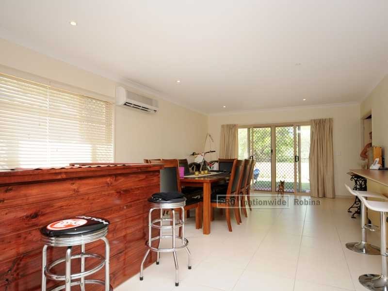 18 Royal Woods Drive, Robina QLD 4226