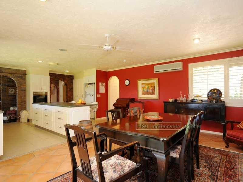 43 Plaza Street, Tallebudgera QLD 4228