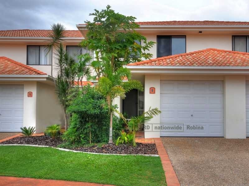 Unit 6/323 Christine Avenue, Varsity Lakes QLD 4227