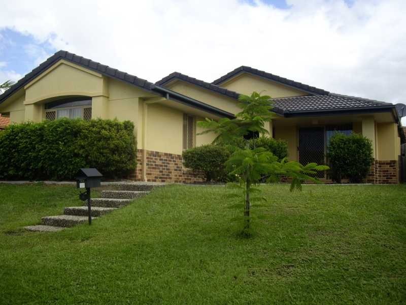 8 Ellis Drive, Mudgeeraba QLD 4213