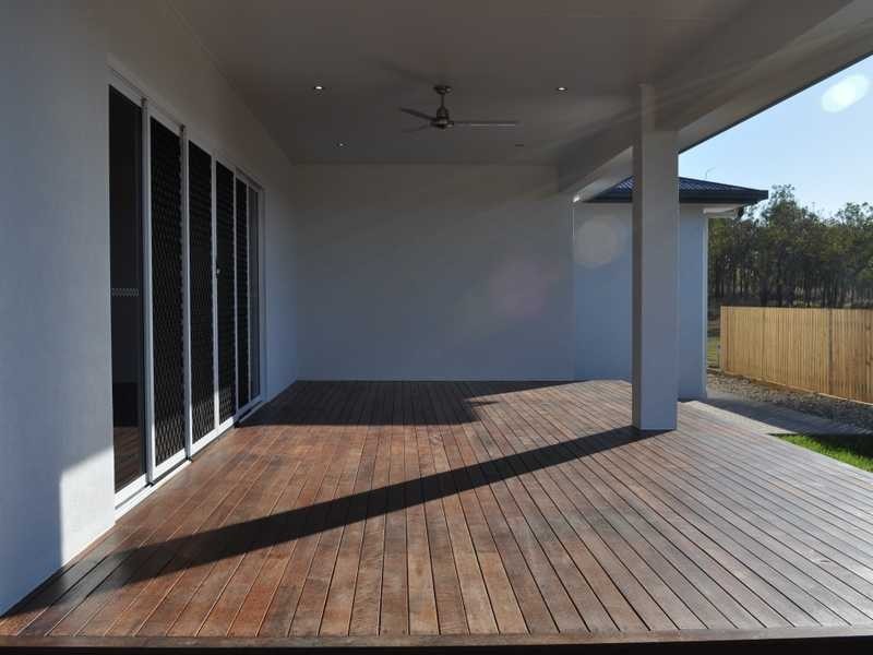 9 Michelina Close, Mareeba QLD 4880