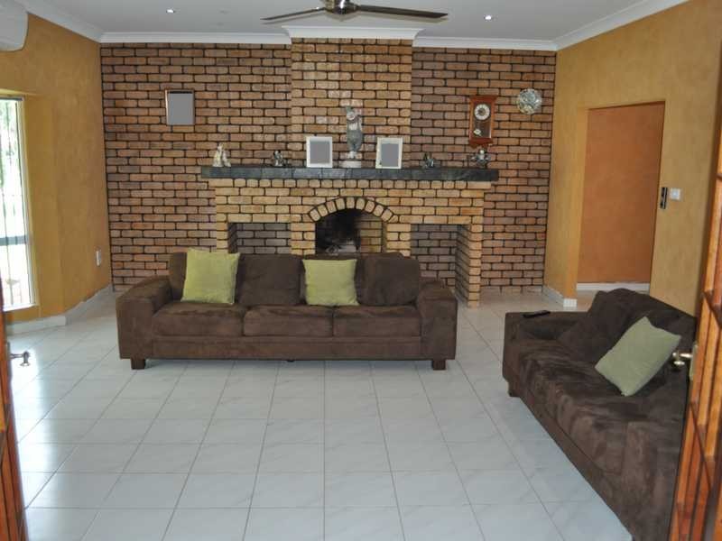 36 Owens Street, Mareeba QLD 4880