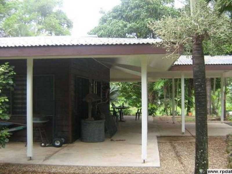 11 Newman Street, Cooktown QLD 4895