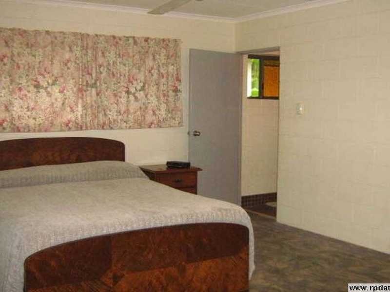 11 Newman Street, Cooktown QLD 4895