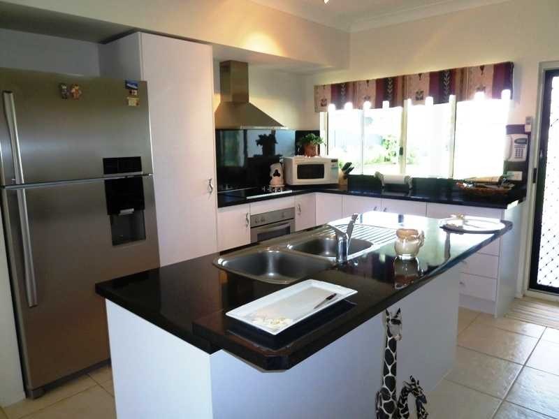 18 Marinelli Drive, Mareeba QLD 4880