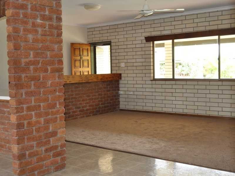 20 Rains Street, Mareeba QLD 4880