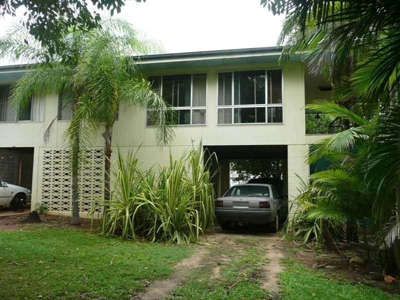 21 Peters Street, Mareeba QLD 4880