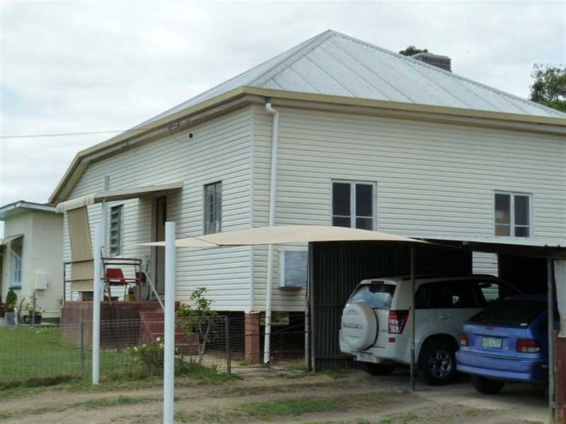 2 Bourke Street, Mareeba QLD 4880