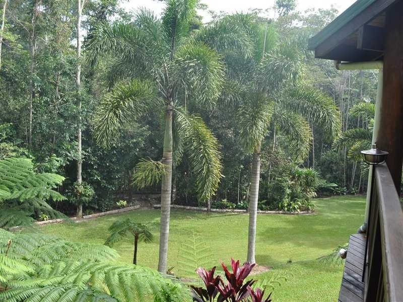 14 Bangalow Place, Kuranda QLD 4881