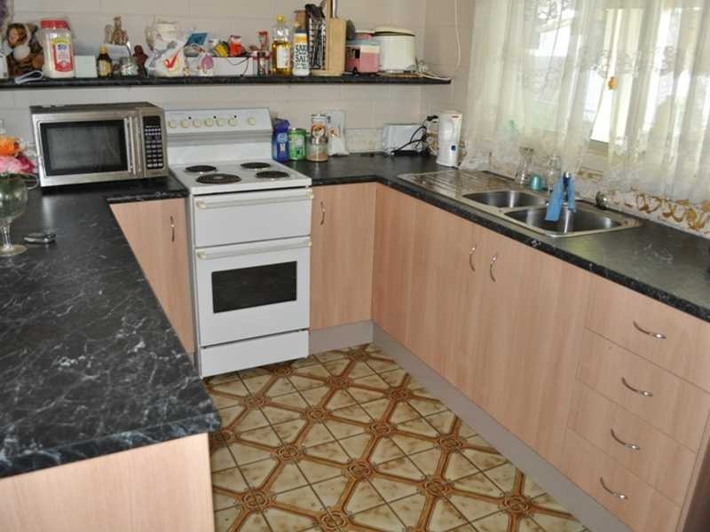 14 Pares Street, Mareeba QLD 4880
